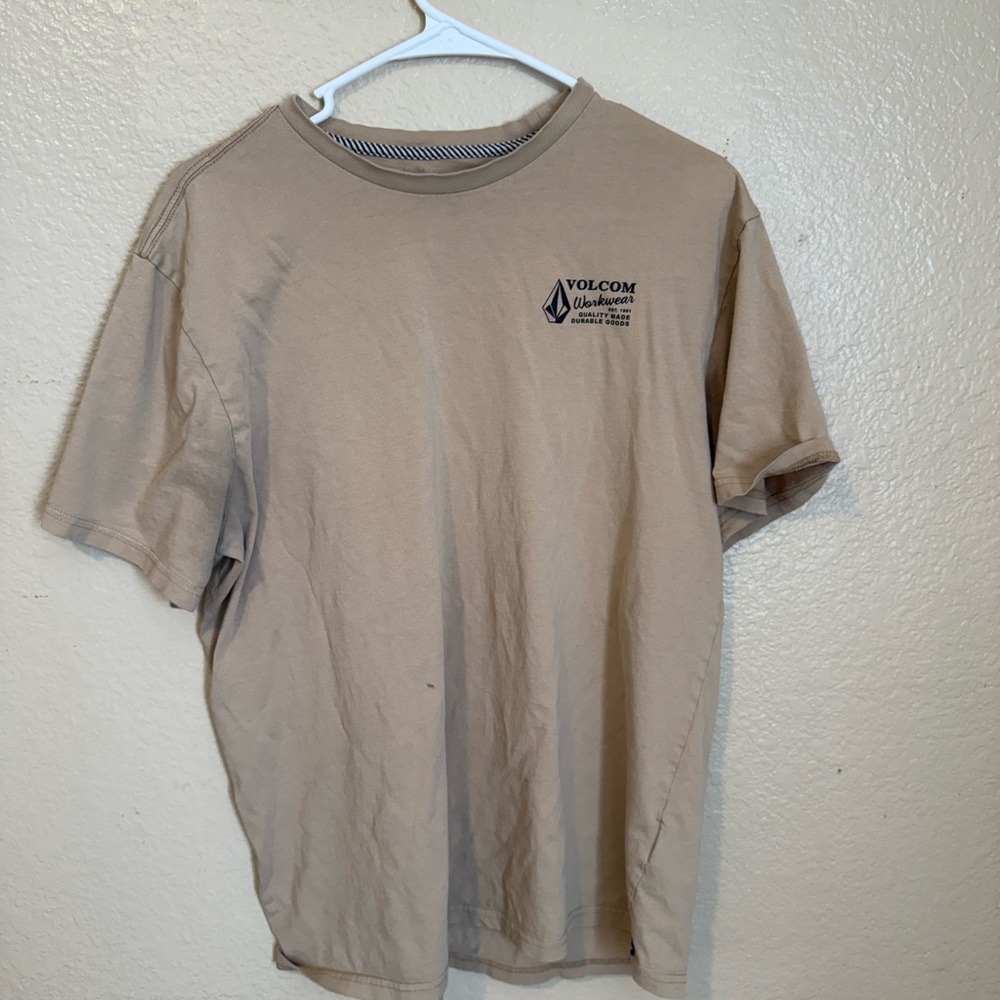 Volcom Tan Short Sleeve Tee Casual Comfort